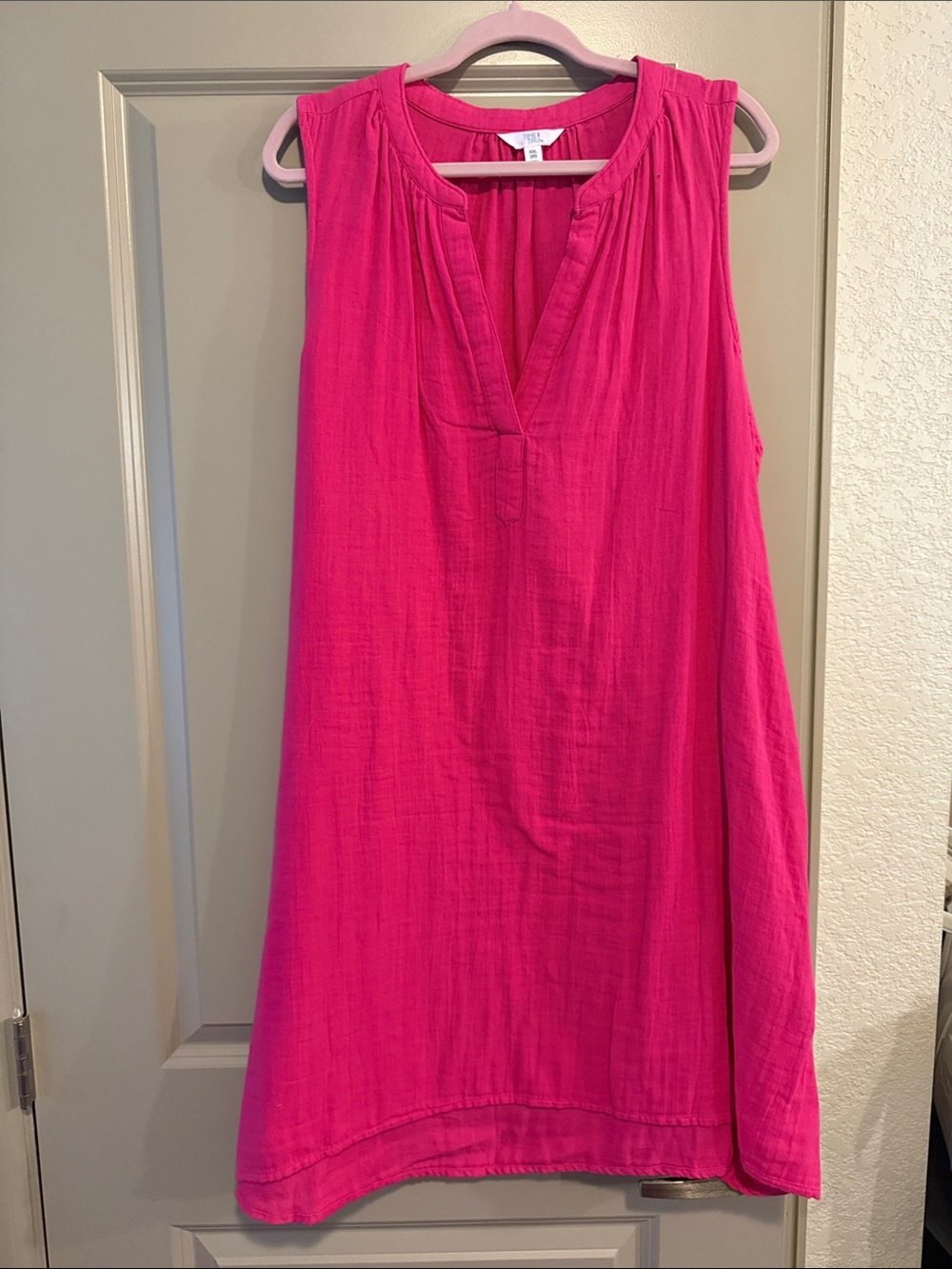 Time and Tru Sleeveless Fuchsia Tunic Dress - Women